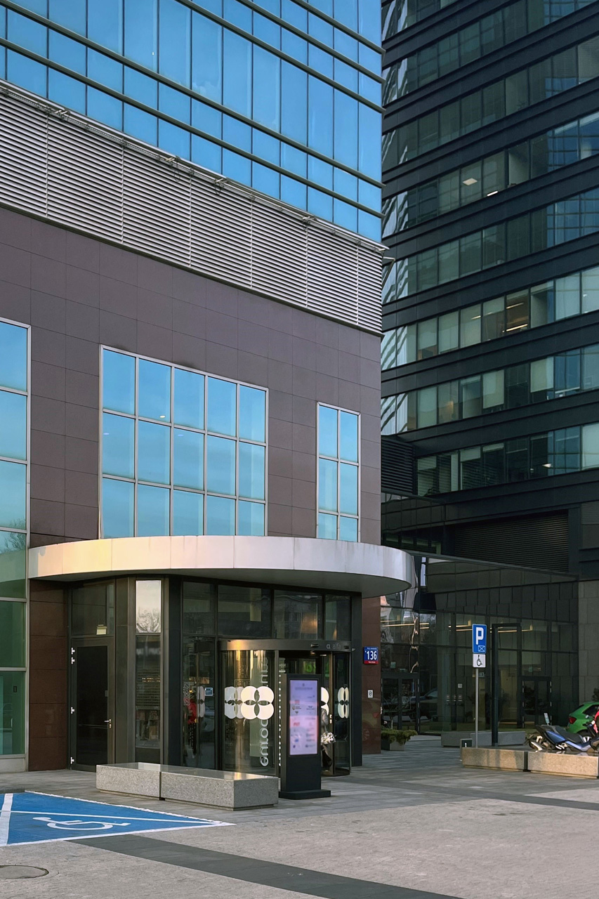 Al. Jerozolimskie 136, Warszawa