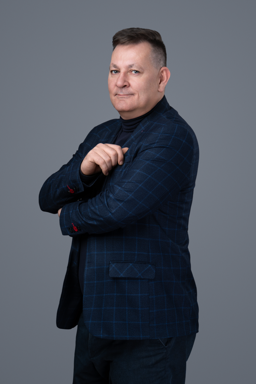 Jarosław Kucharski